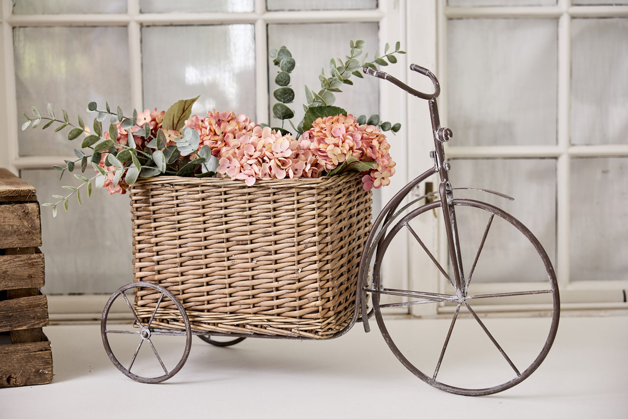 INT693